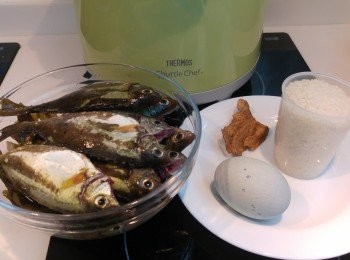 step1: 早上只需準備粥底, 晚餐前先再準備粥料。