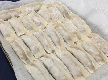 step7: 完成後可現煎現吃，又或者放冷凍冰硬後裝入保險袋中保存。