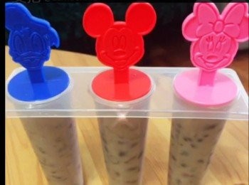 step4: 加上靚靚米奇雪條棍，雪9小時^^