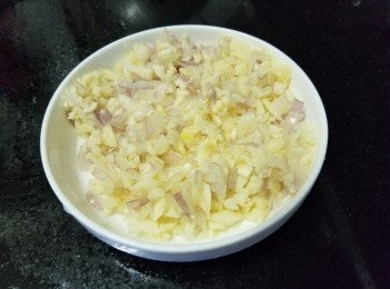 step5: 蒜頭，乾蔥