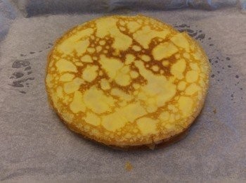 step10: 煎好後將<span class="group_3">餅皮</span>雪入雪柜備用。