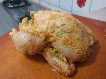 step3: 再次將雞抹乾， 將醃料塗抹在雞的內外； 包好放雪櫃醃過夜