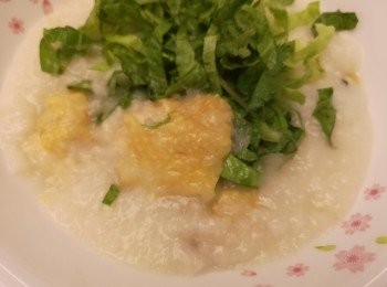 step8: 可煮成咸雞粥。