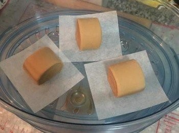 step17: 接著進行發酵，發酵時間長短會取決於室溫高低，今天總共發了40分鐘；室溫高時有時只需30分鐘。