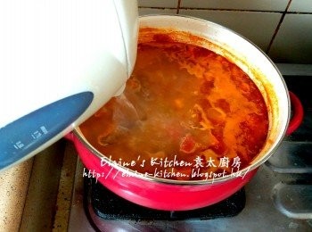 step10: 1小時後再加入適量熱水入湯內