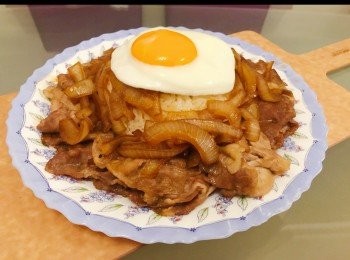 step10: 把太陽蛋置頂。