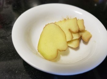 step2: 薑片