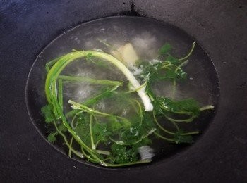 step7: 約大頭蝦放入汋 2-3 分鐘