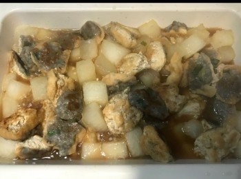 step7: 放入<span class="group_2">調味</span>料炆多10-15分鐘就食得！