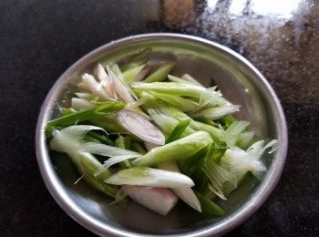 step5: 蔥花