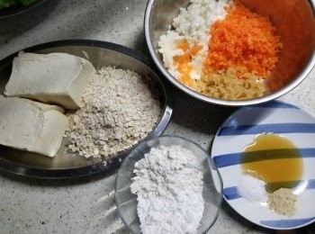 step4: 再將其他所有餡料拌勻