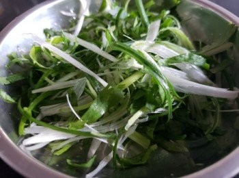 step3: 蔥花