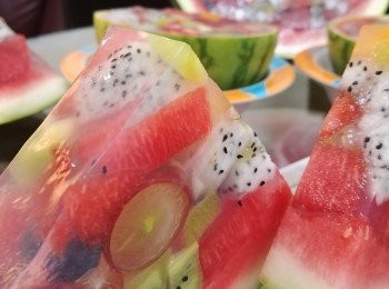 step8: 再好似切西瓜咁切黎食。