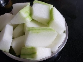 step3: 冬瓜，煲湯後取出