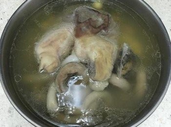 step7: 電鍋燉煮好後取出還需再稀釋及滾煮，