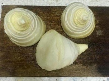 step6: 食用前，剝除筍殼，用冷開水沖洗乾淨。