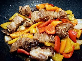 step10: 開鍋蓋後轉大水炒至收汁，就可以上桌囉。