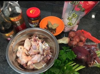 step1: 材料。仲有花雕酒冇影到相。