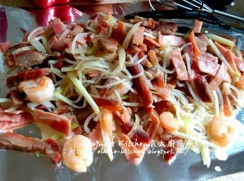 step13: 盛起放在錫紙上靜待20分鐘待涼