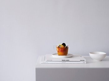 step2: 先將蝦略煎至七八成熟，備用。