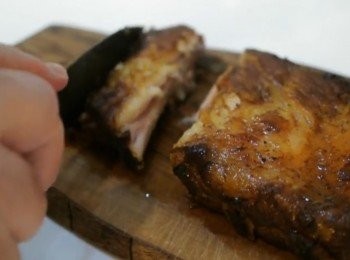 step6: 拿出後擺10分鐘左右就可以切開