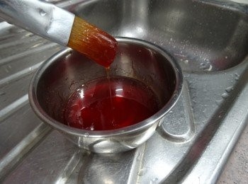 step1: <span class="group_4">掃料</span>先座熱水攪勻成漿