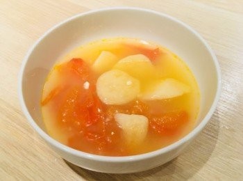 step10: 營養豐富的蕃茄薯仔豆腐魚湯完成了！
