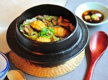 step6: 醬汁拌好後，便可和煲仔飯一起享用