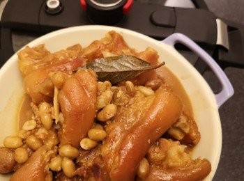 step8: 一小時後巳達到我的要求，炆煮時間比平時快完成。