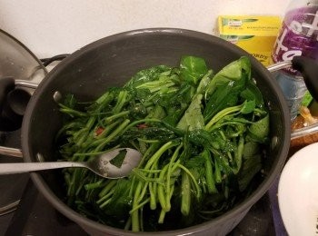 step4: 再放埋葉部分一起炒