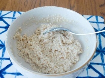 step4: 下白芝麻，拌勻