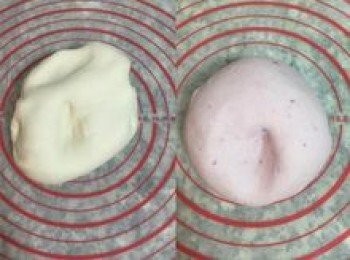 step12: 閒置後的麵糰柔軟帶韌度；表面光滑！