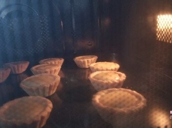 step7: 以170度預熱焗爐，烤焗10分鐘。