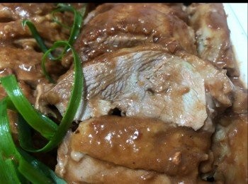 step3: 原隻炆肉嫩多汁👍🏻👍🏻