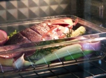 step3: 送入事先以190度c預熱好烤箱，烘烤30分鐘