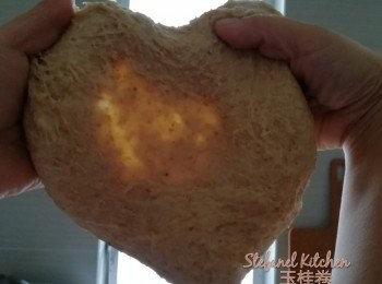 step3: 至麵糰可拉成薄膜