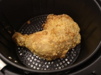 step8: 十分鐘後再反轉雞脾。