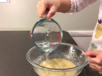 step9: 加入水
