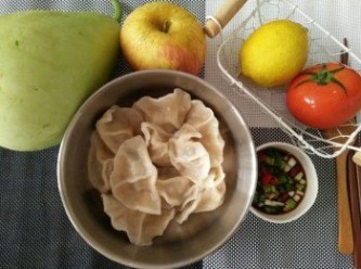 step5: 再擺上各式水果裝飾，即可盛碗享用招財進寶【豆豆愛的料理】。