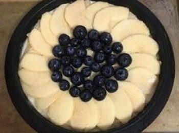 step11: 於中間擺上藍莓；