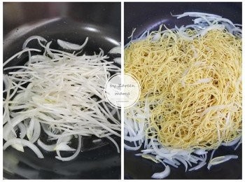 step4: ⭐⭐ 先炒洋蔥芽菜，就唔會黐底⭐⭐
熱鑊落大約 1~2湯匙油，先放一半洋蔥及芽菜炒，至洋蔥開始軟身，帶啲微黃，加入已經鬆散嘅蛋麵條。