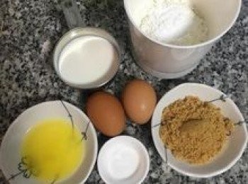 step3: <span class="group_2">蛋糕糊</span>的原料預先量測好備用；