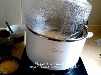 step12: 按包裝上的時間說明 , 蓋上蓋將時間調至10分鐘至意粉熟透