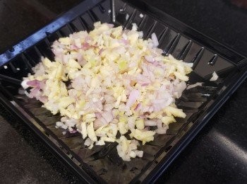 step3: 蒜頭，乾蔥