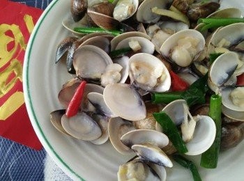 step6: 即可盛盤享用清炒蛤蜊【豆豆愛的料理】。