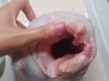 step3: 糯米並用白胡椒粉和蒜拌勻。
