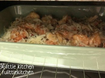 step7: 放入焗爐200度焗15分鐘，再轉220度焗多5分鐘即可。