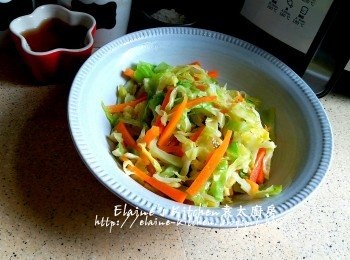 step7: 蓋上蓋用中火煮3分鐘至軟身 , 盛起備用