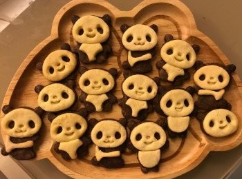 step5: 最後放入焗爐焗約15分鐘，反轉盆的方向再焗5-10分鐘，看焗爐火力而定
完成