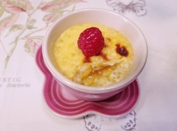 step8: 放入焗爐，用200度焗20~25分鐘即成。